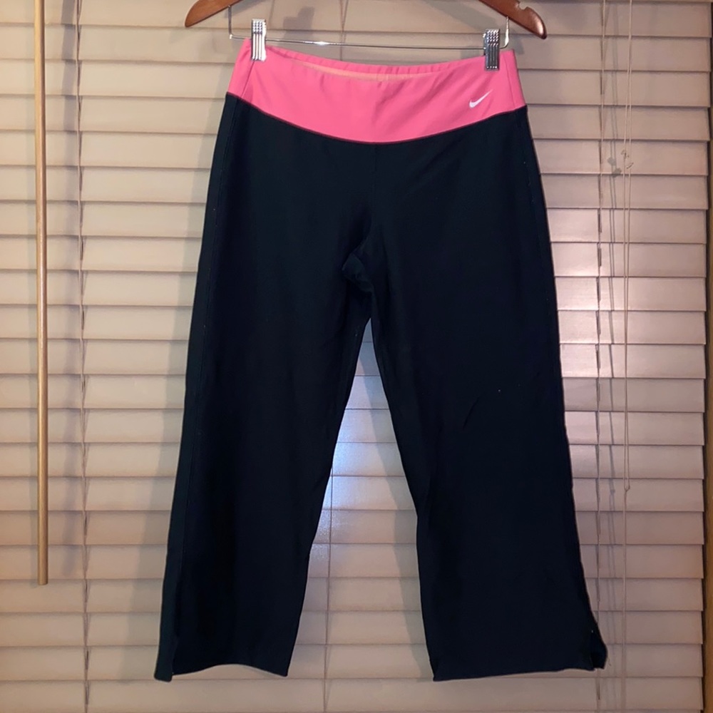 Black with pink band yoga capris - Nike